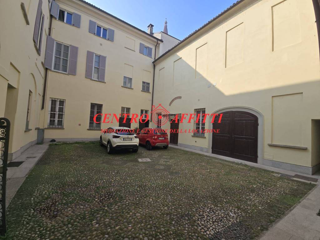 appartamento in affitto a Pavia in zona Centro Città