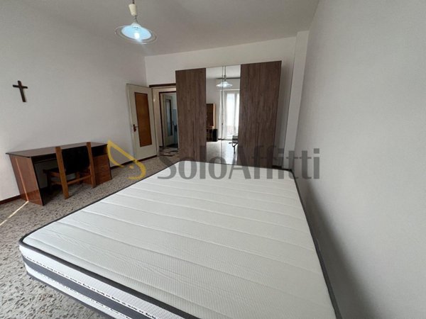 appartamento in affitto a Pavia in zona Pompieri