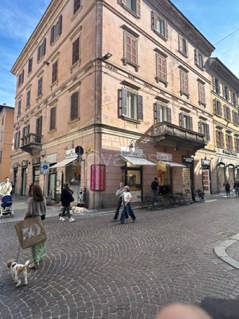 appartamento in affitto a Pavia in zona Centro Città