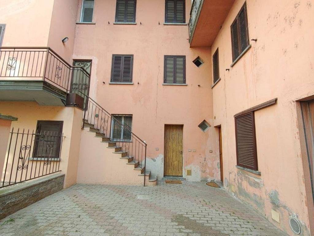 appartamento in affitto a Pavia in zona Viale Cremona