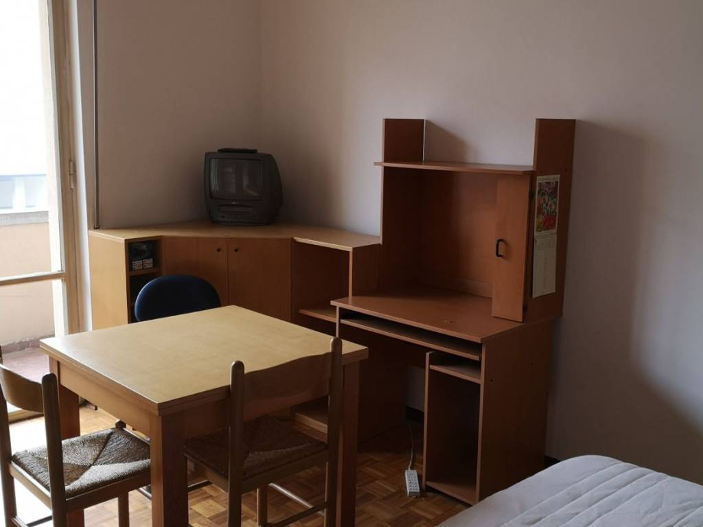 appartamento in affitto a Pavia in zona Policlinico