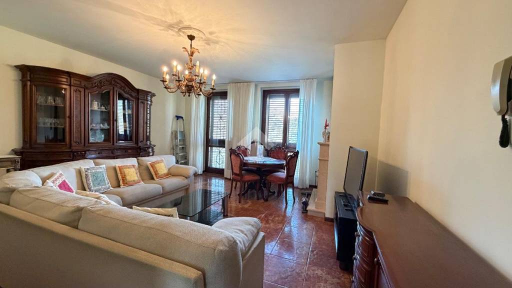 appartamento in affitto a Pavia in zona Policlinico