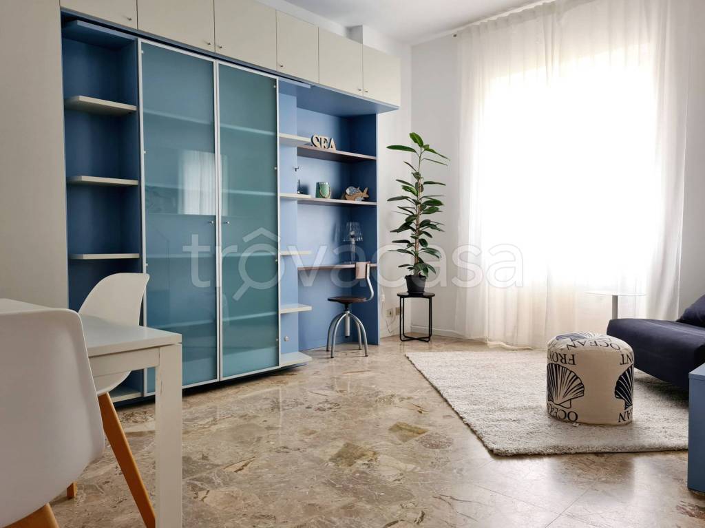 appartamento in affitto a Pavia in zona Campari