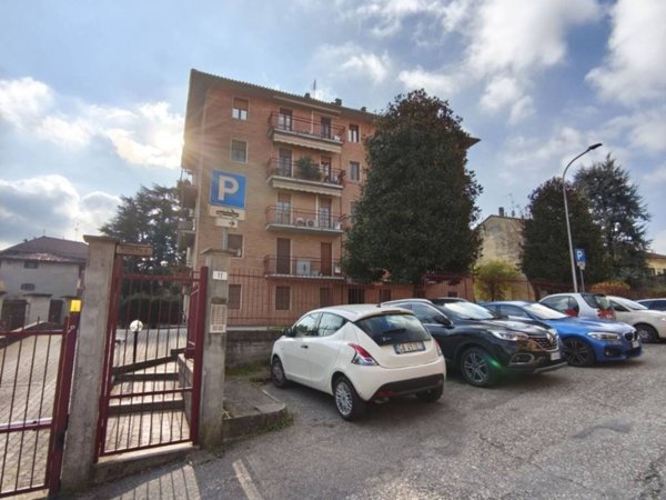 appartamento in affitto a Pavia in zona Pompieri