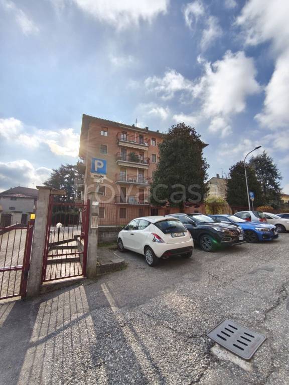 appartamento in affitto a Pavia in zona Pompieri