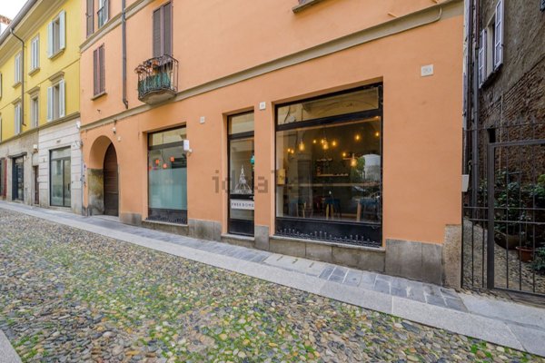 negozio in affitto a Pavia in zona Centro Città