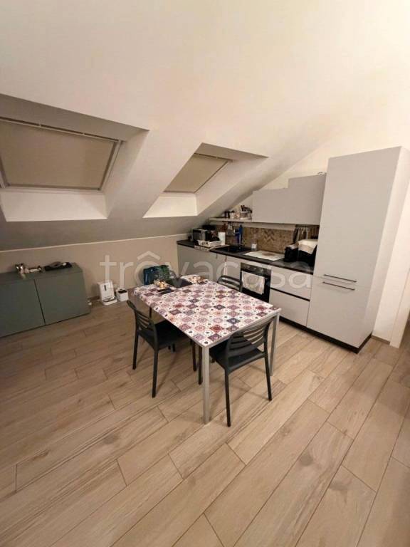 appartamento in affitto a Pavia in zona Stazione