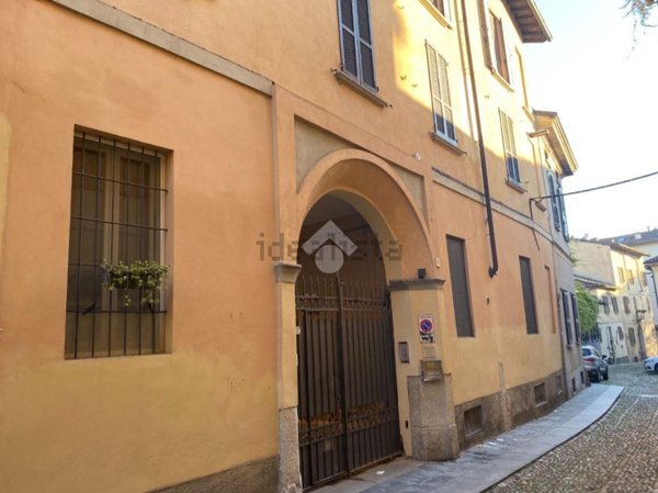 appartamento in affitto a Pavia in zona Centro Città