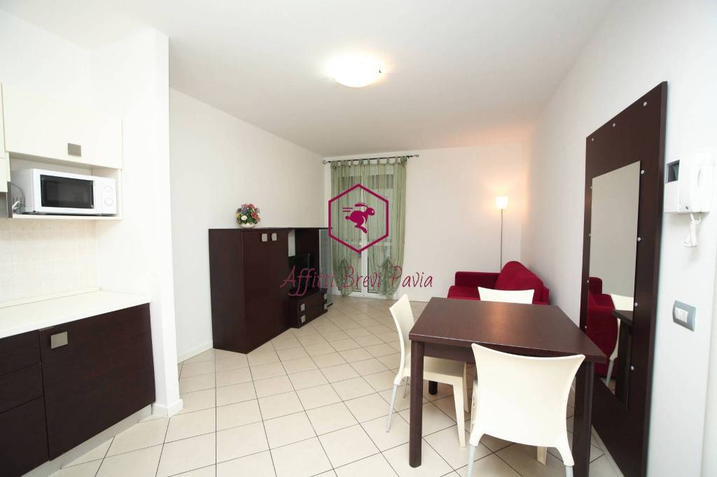 appartamento in affitto a Pavia in zona Policlinico