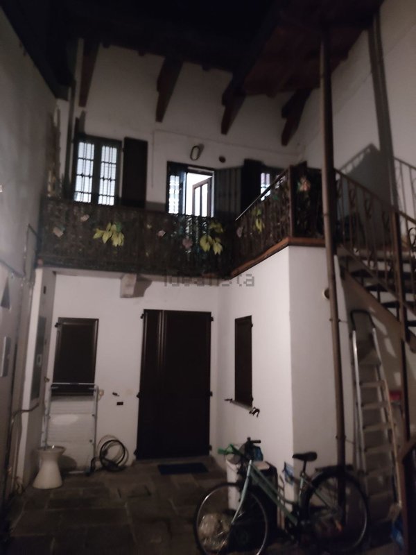 appartamento in affitto a Pavia in zona Centro Città