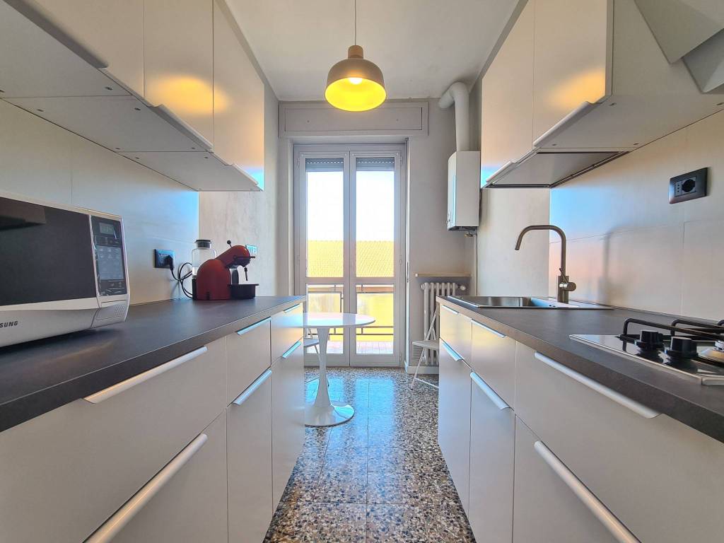 appartamento in affitto a Pavia in zona Pompieri