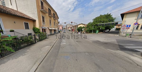 appartamento in affitto a Pavia in zona Viale Cremona