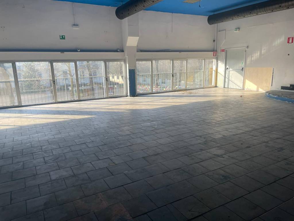 negozio in affitto a Pavia in zona San Pietro