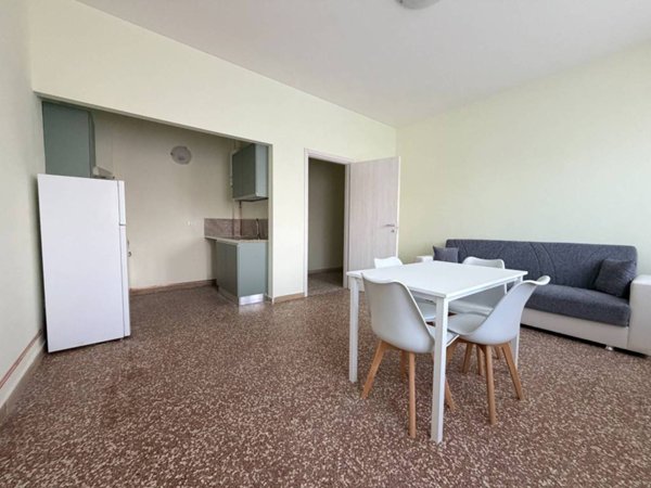 appartamento in affitto a Pavia in zona Città Giardino