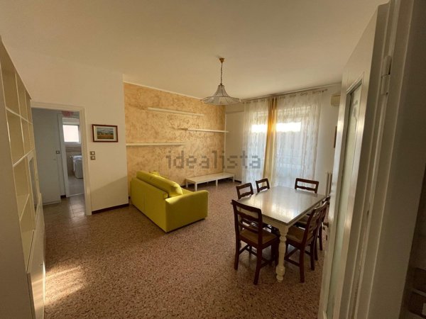 appartamento in affitto a Pavia in zona Policlinico