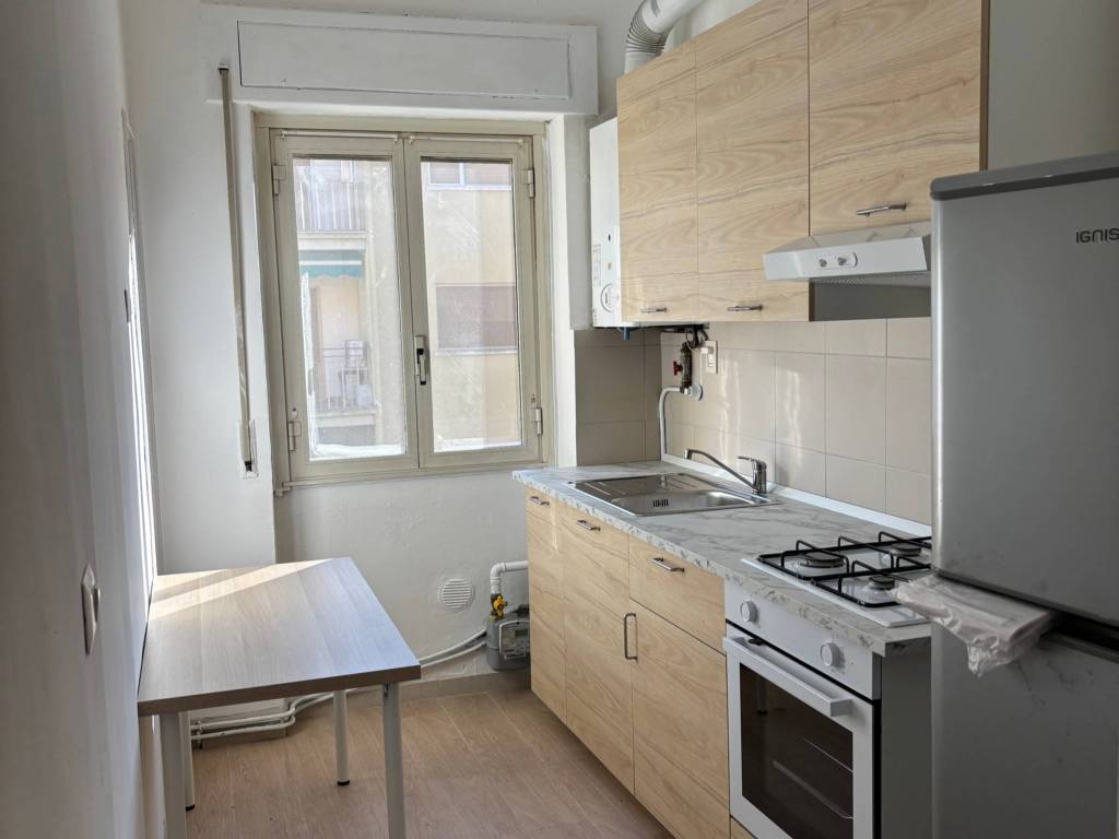 appartamento in affitto a Pavia in zona Città Giardino