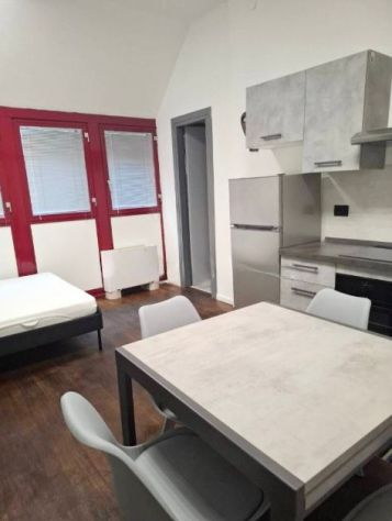 appartamento in affitto a Pavia in zona Centro Città