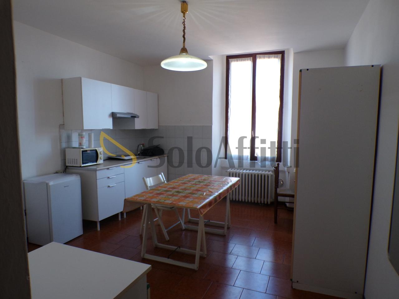 appartamento in affitto a Pavia in zona Stazione