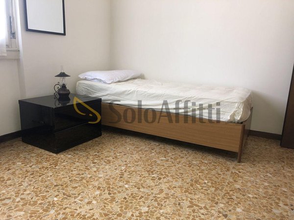 appartamento in affitto a Pavia in zona Stazione