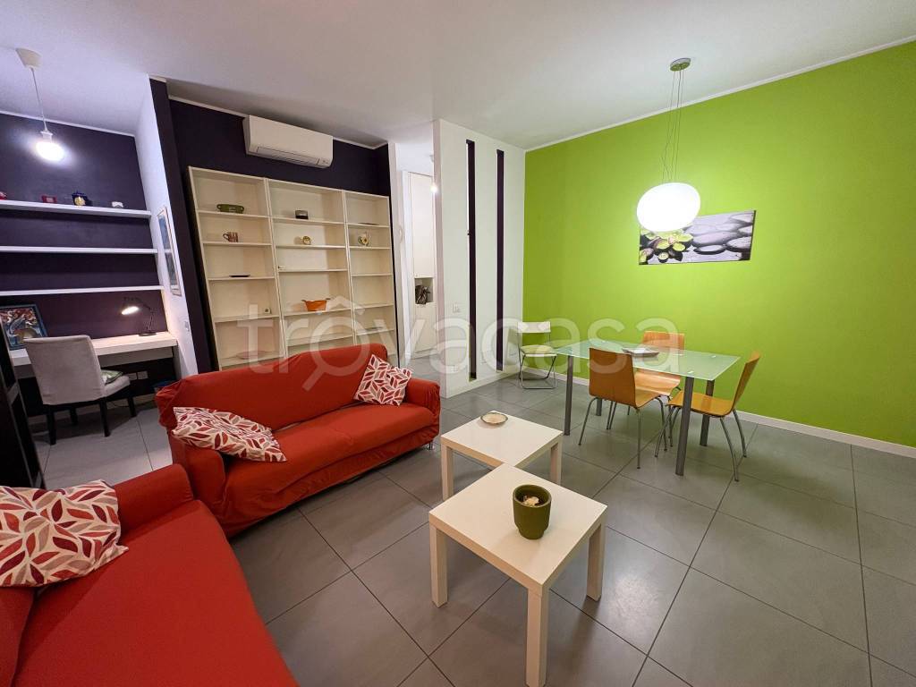 appartamento in affitto a Pavia