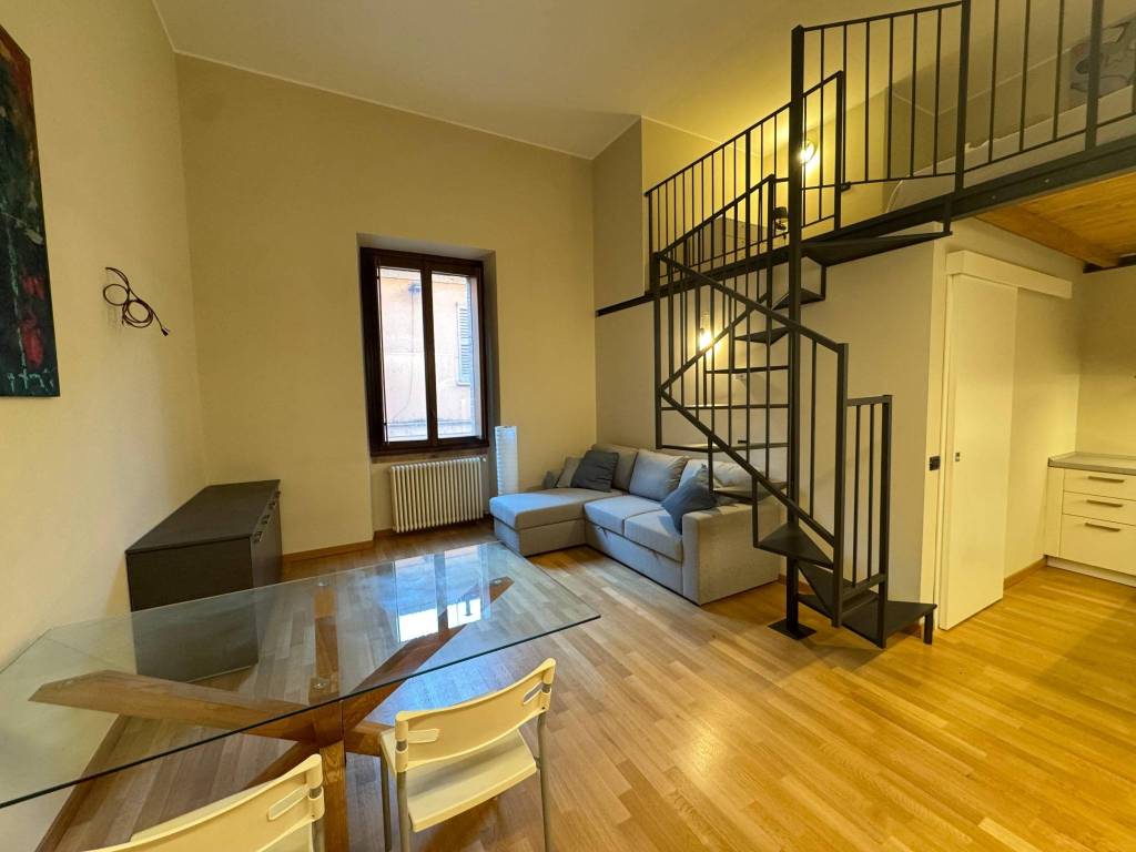 appartamento in affitto a Pavia in zona Centro Città