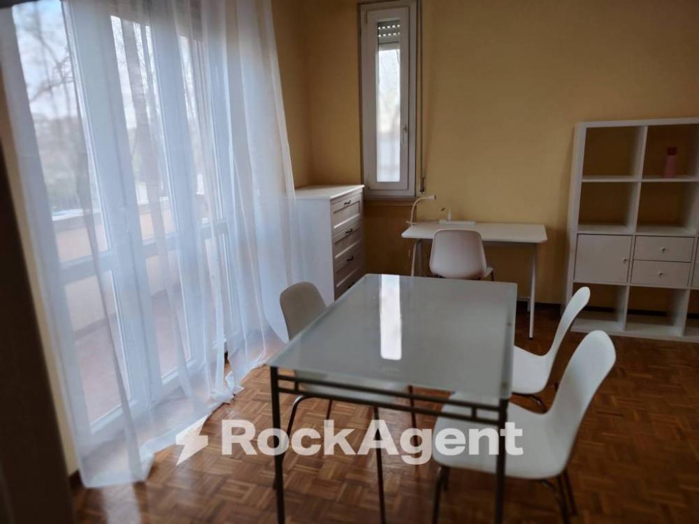 appartamento in affitto a Pavia in zona Stazione