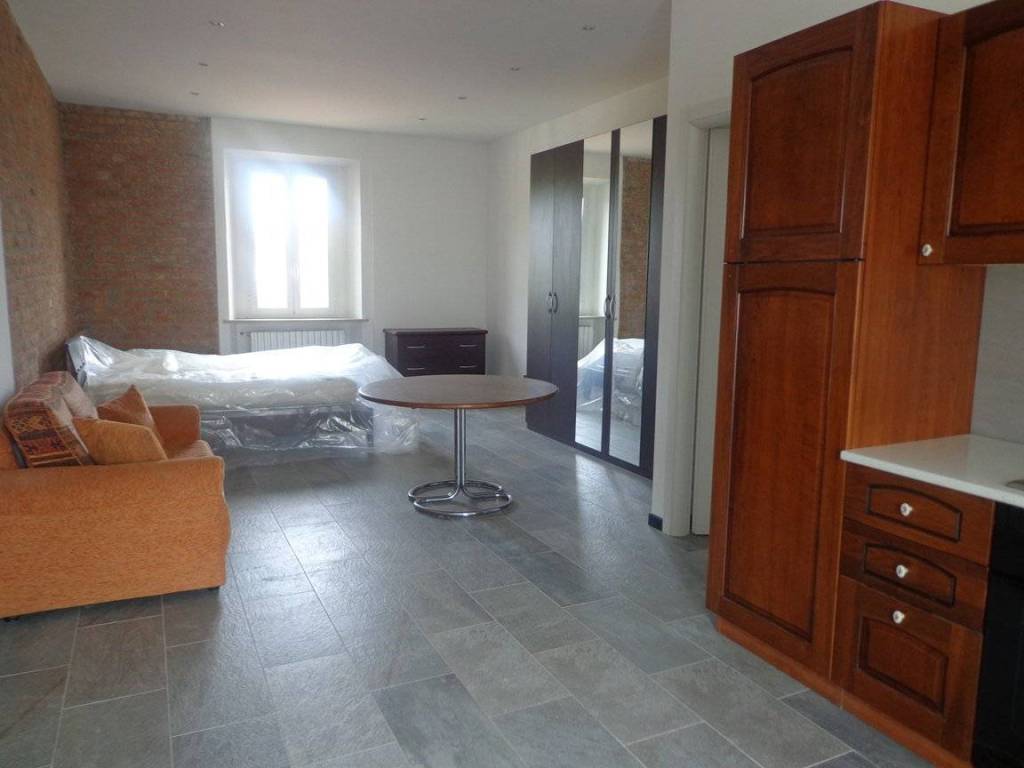 appartamento in affitto a Pavia in zona Borgo Ticino