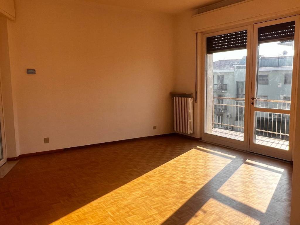 appartamento in affitto a Pavia in zona Mirabello