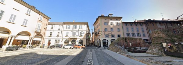 appartamento in affitto a Pavia in zona Centro Città