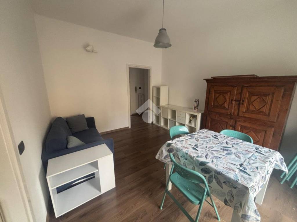 appartamento in affitto a Pavia in zona Stazione
