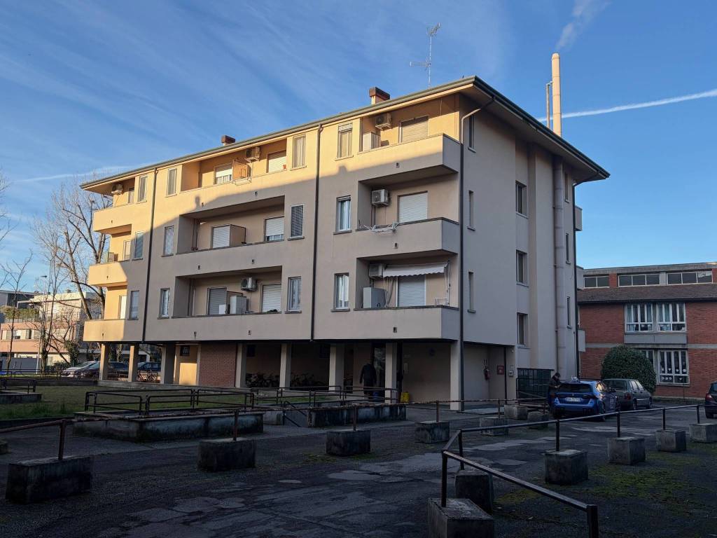 appartamento in affitto a Pavia in zona Policlinico