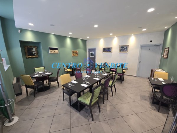 negozio in affitto a Pavia in zona Centro Città