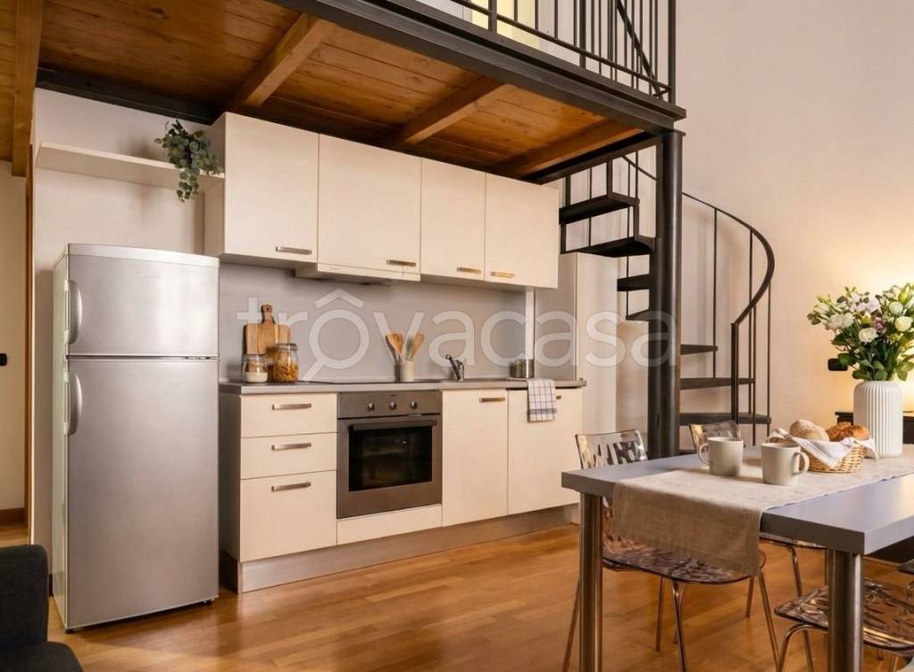 appartamento in affitto a Pavia in zona Centro Città