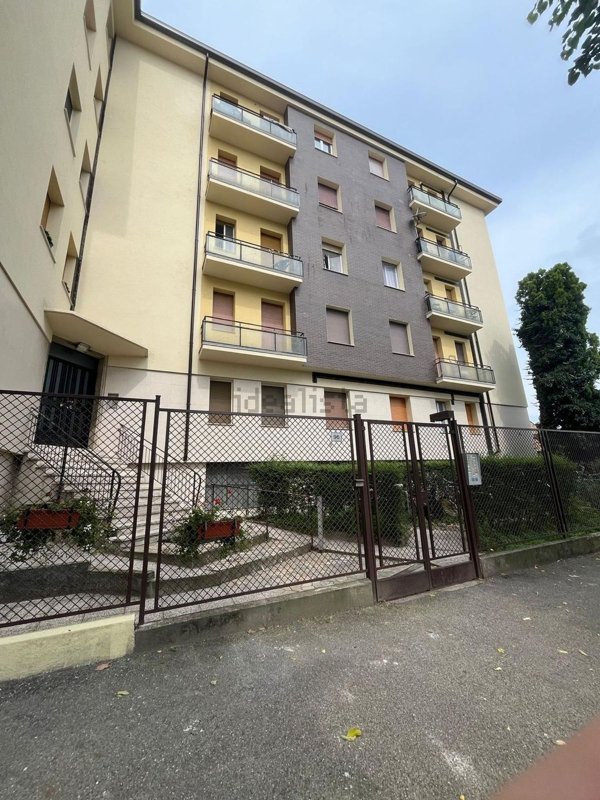 appartamento in affitto a Pavia in zona Torretta