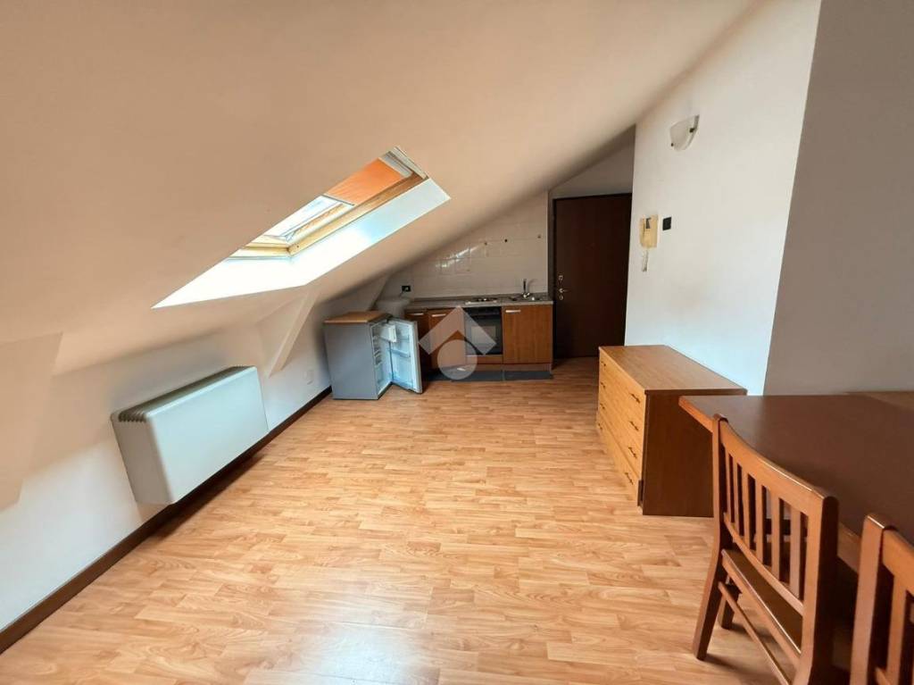 appartamento in affitto a Pavia in zona Stazione