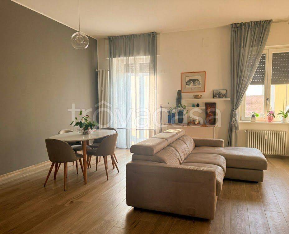 appartamento in affitto a Pavia in zona Centro Città