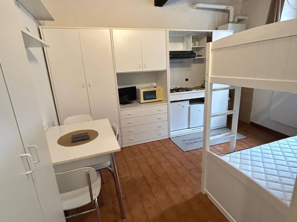 appartamento in affitto a Pavia