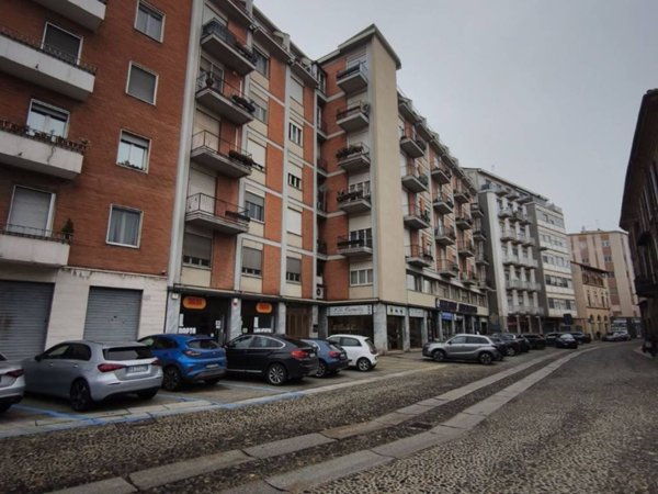 appartamento in affitto a Pavia in zona Centro Città