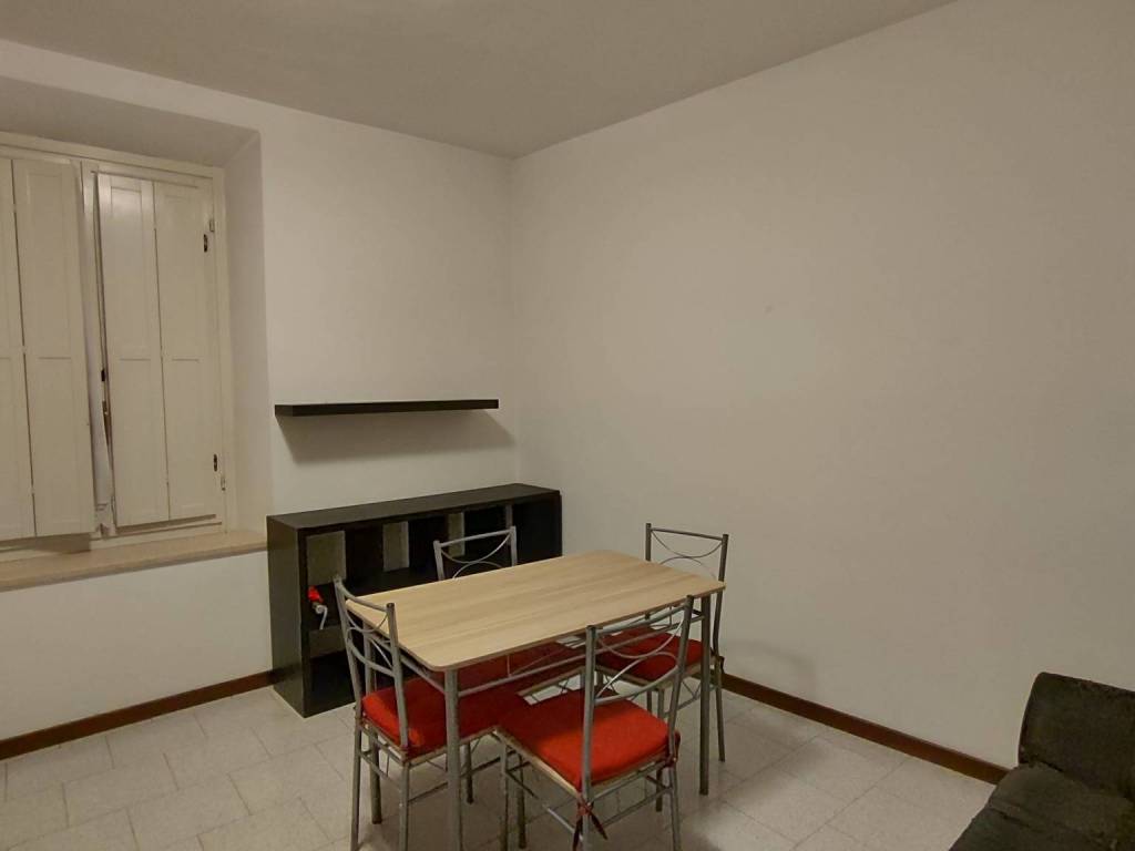 appartamento in affitto a Pavia in zona Centro Città