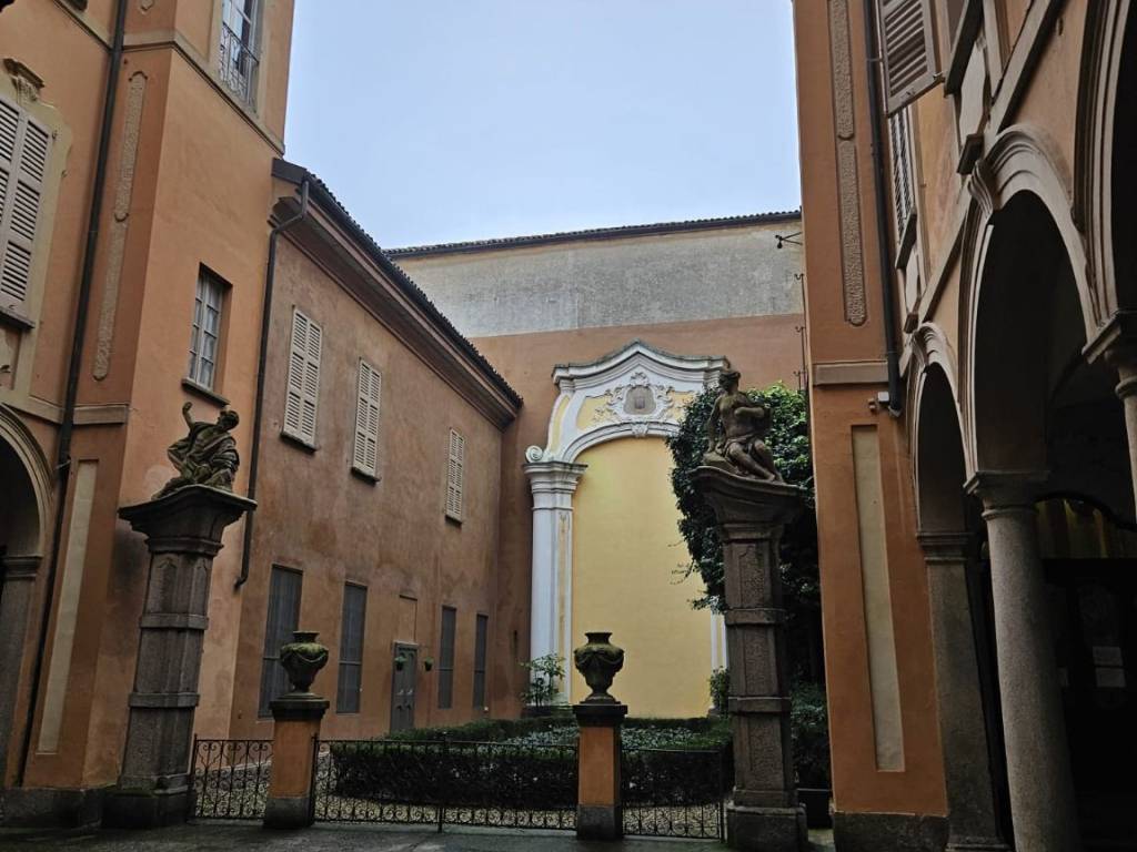 appartamento in affitto a Pavia in zona Centro Città