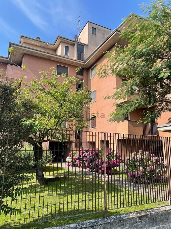 appartamento in affitto a Pavia