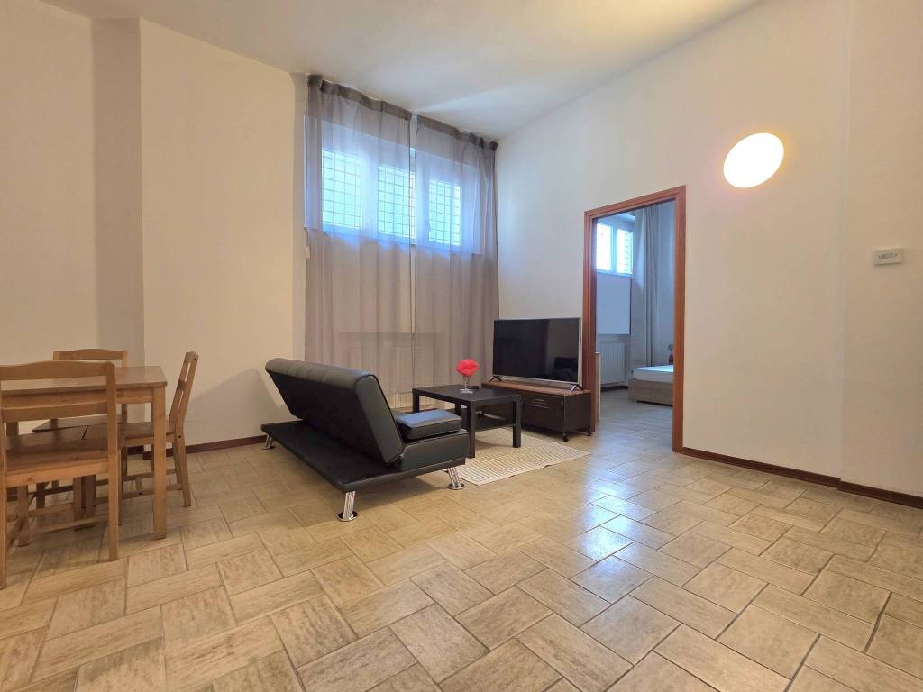 appartamento in affitto a Pavia