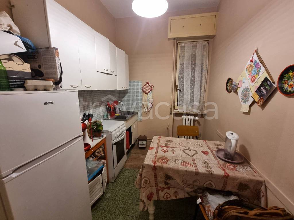 appartamento in affitto a Pavia in zona Vallone