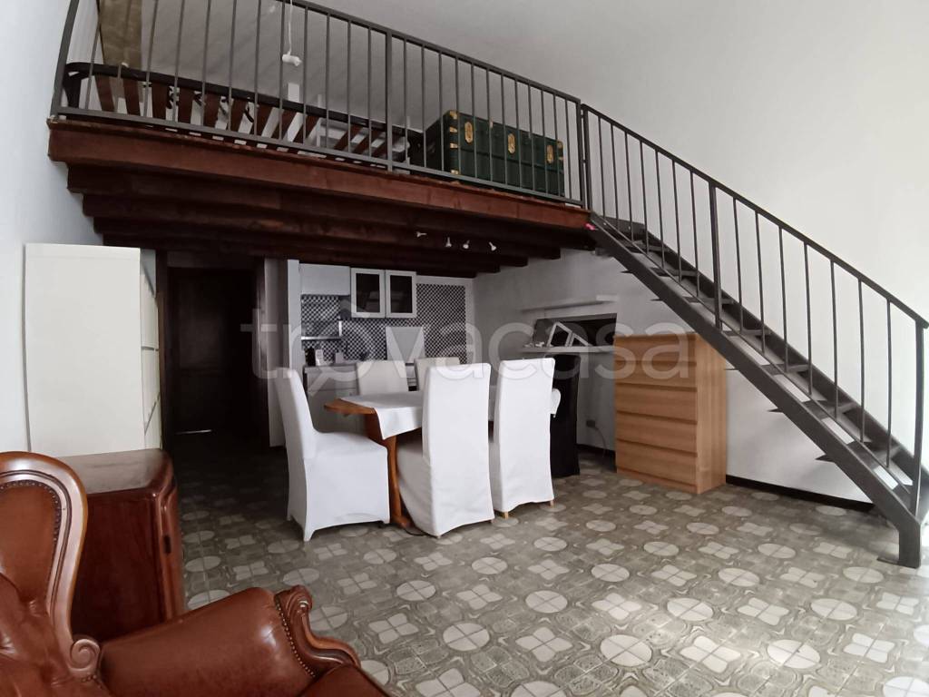 appartamento in affitto a Pavia in zona Centro Città