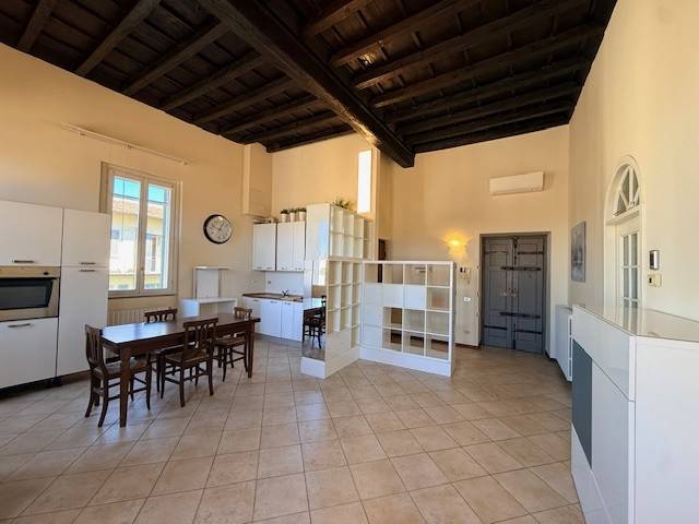 appartamento in affitto a Pavia in zona Centro Città