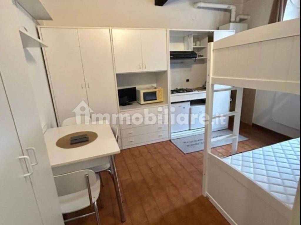 appartamento in affitto a Pavia in zona Centro Città