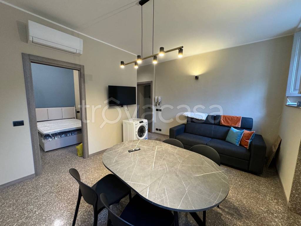 appartamento in affitto a Pavia in zona Centro Città