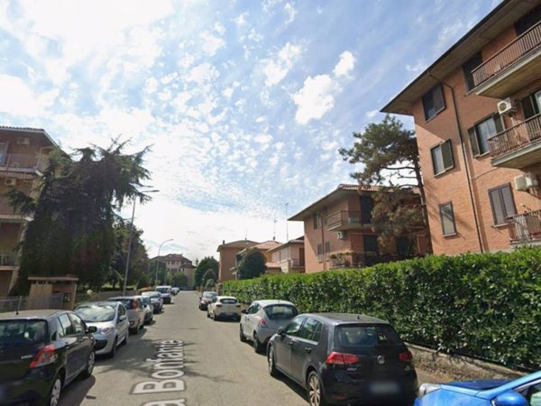 appartamento in affitto a Pavia in zona Stazione