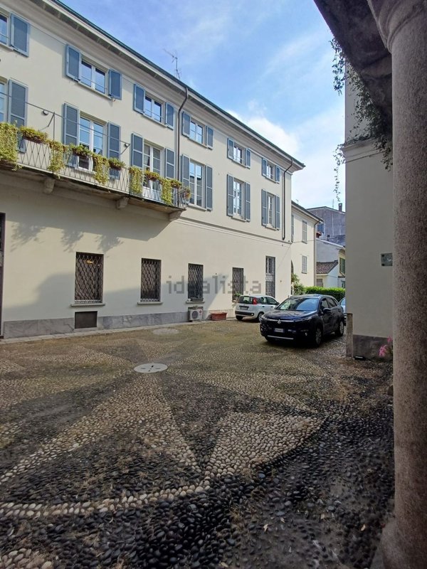 appartamento in affitto a Pavia in zona Centro Città