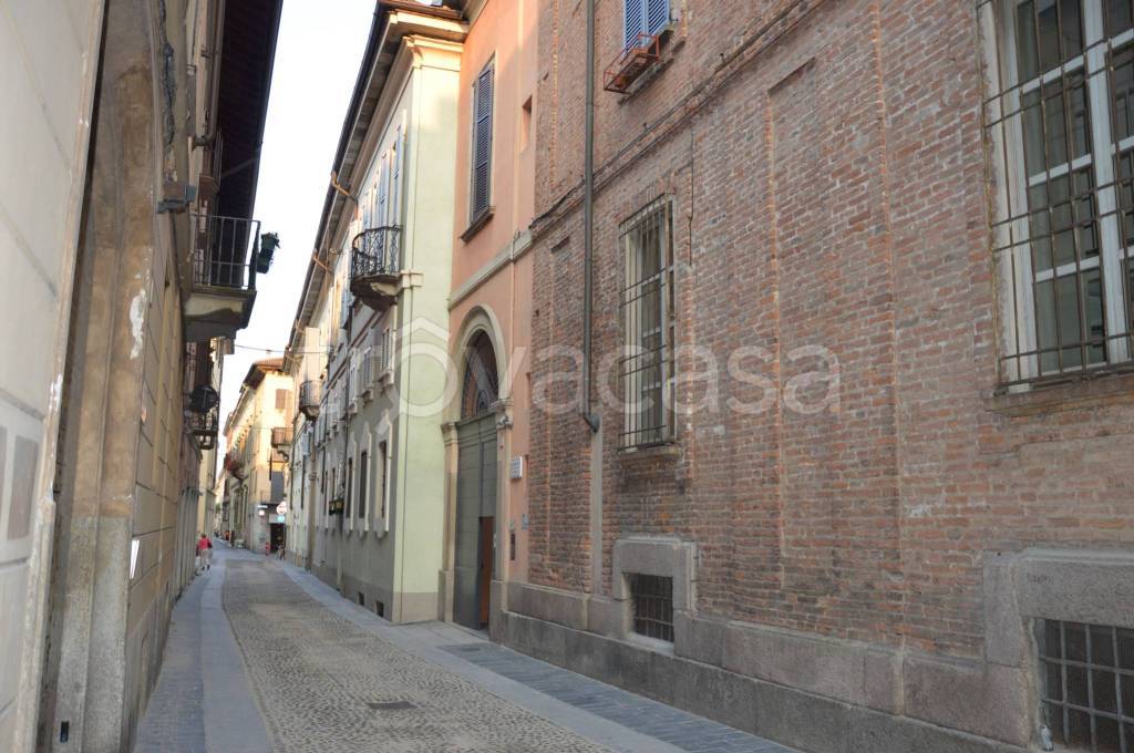 ufficio in affitto a Pavia in zona Centro Città